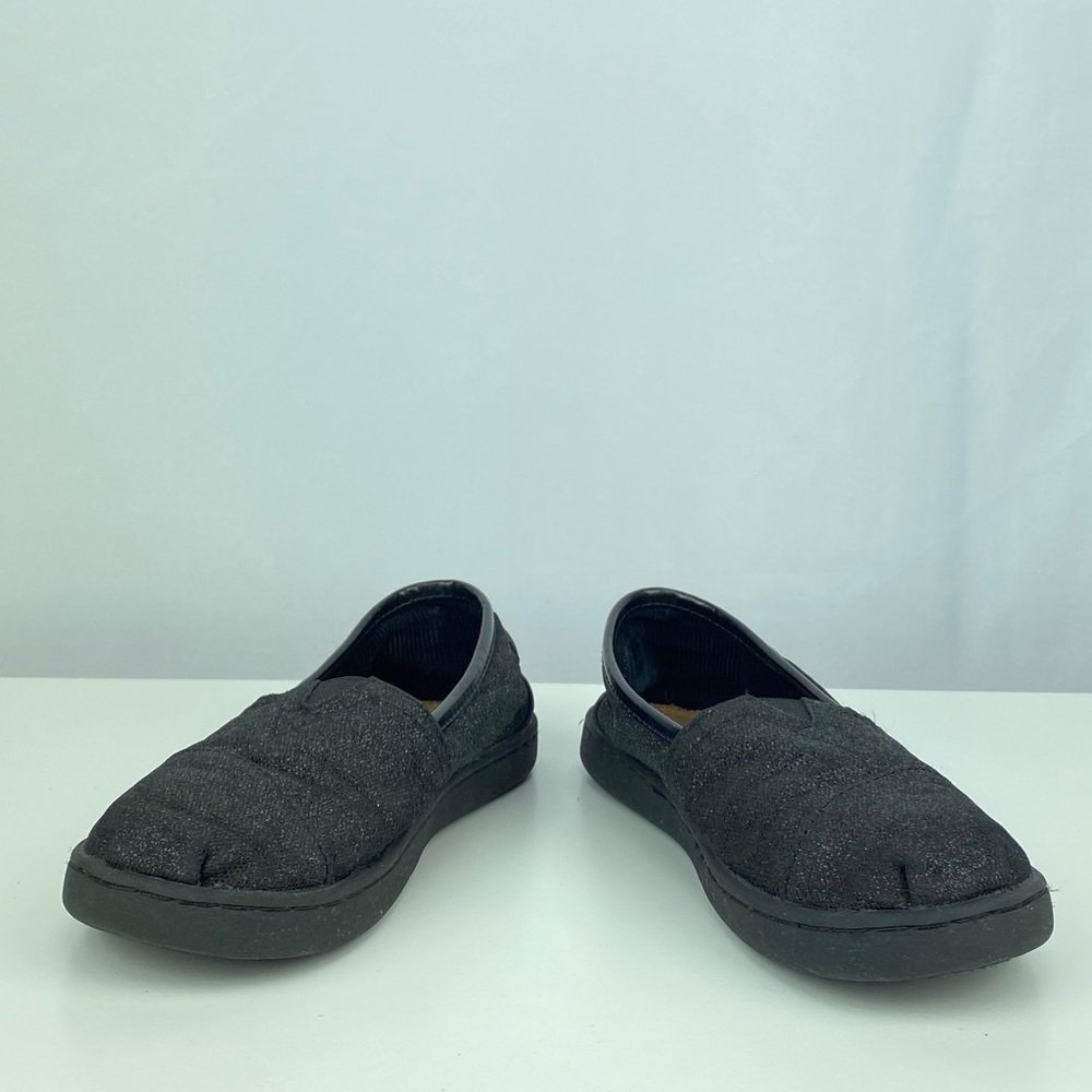 TOMS-Excellent Condition - Picture 6 of 7